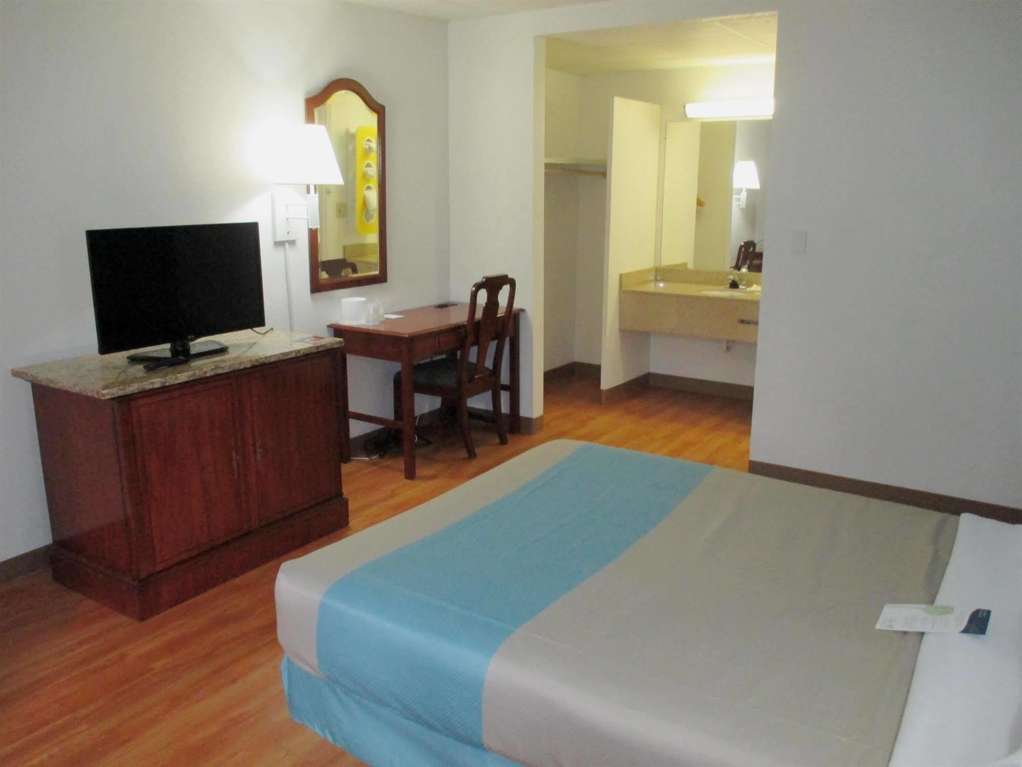 Motel 6-Greensboro, Nc Ngoại thất bức ảnh